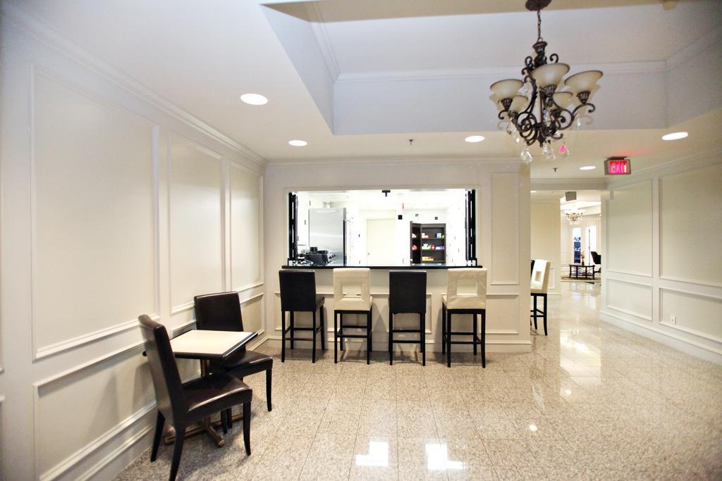 Montecassino Hotel & Event Centre Toronto Eksteriør bilde
